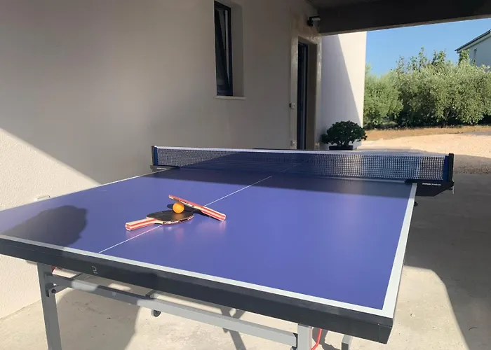 Dasi S Grijanim Bazenom Villa Posedarje