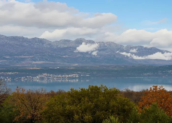 Villa Dasi S Grijanim Bazenom Posedarje